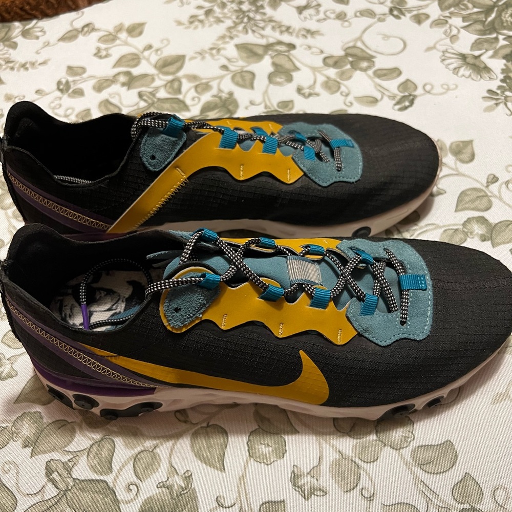 Nike React Element 55 PRM